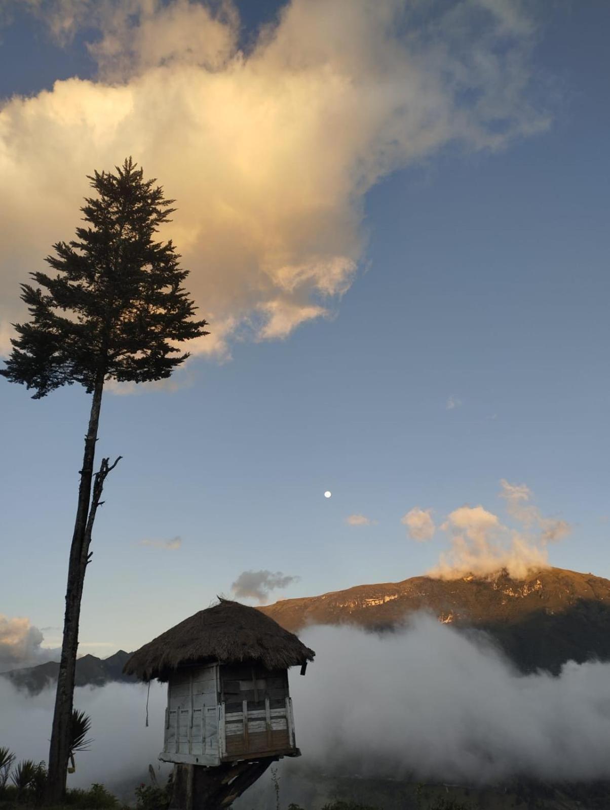 Starlight Mountain Lodge Sigchos 外观 照片